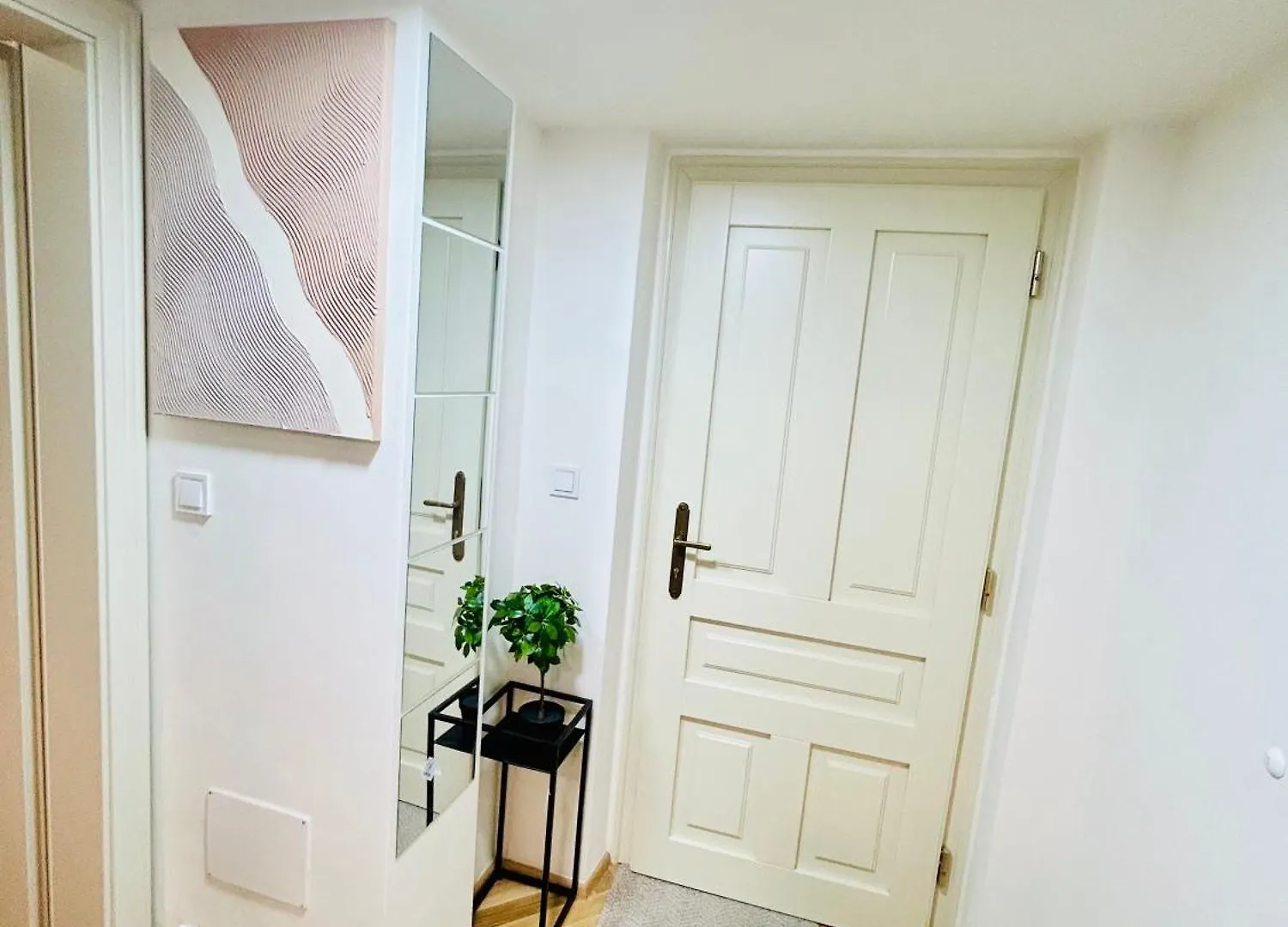 Cozy Design Homestay With Terrace Prága Apartman